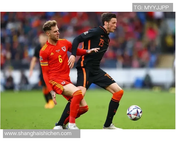 足球明星专属球衣全景展示 各大球员独特风格与魅力尽显 足球明星专属球衣全景展示 各大球员独特风格与魅力尽显