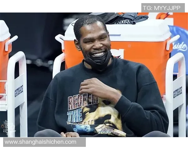 足球小将携手全球顶级球星共战绿茵场 梦幻联动引发球迷热议 足球小将携手全球顶级球星共战绿茵场 梦幻联动引发球迷热议